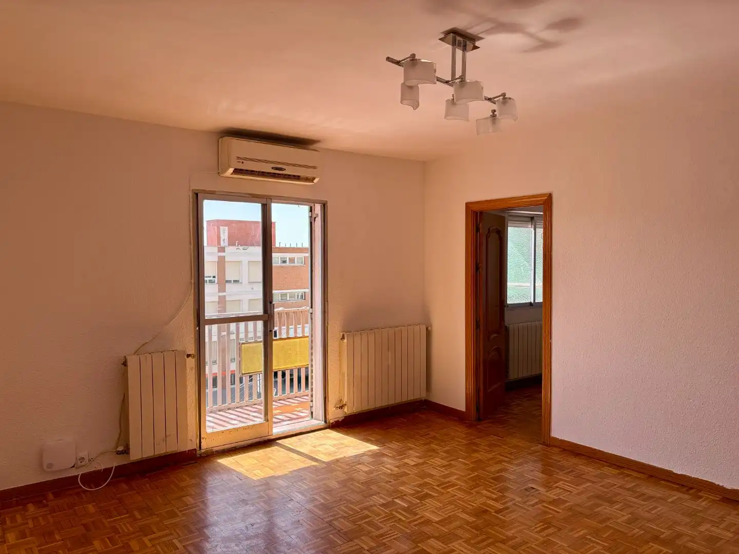 Piso en venta en Calle de Juan Antonio Maroto, 15, Puente de Vallecas Habitación de Piso en venta en Madrid Capital con Aire acondicionado y Balcón