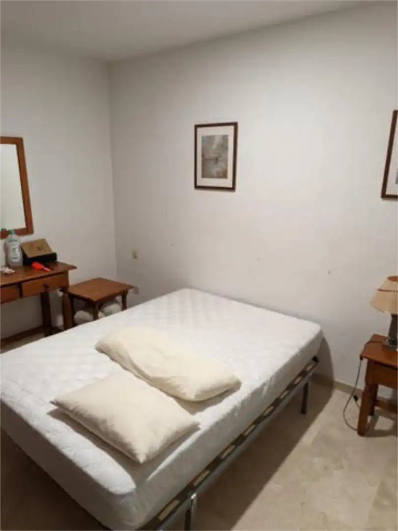 Wohnungen zur Miete in Colores - Entreparques Schlafzimmer von Wohnungen zur Miete in Sevilla mit Privatgarten, Schwimmbad und Möbliert