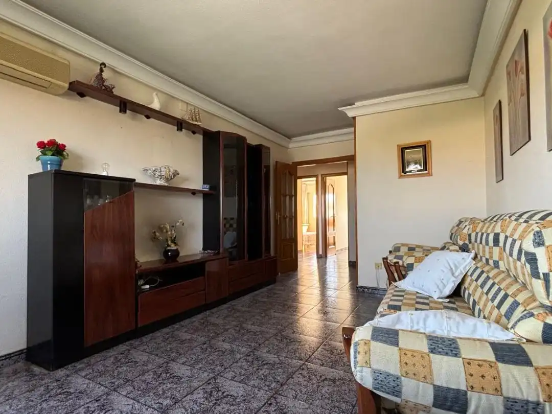 Piso en venta en Avenida de la Constitución, 16, Guadalupe Sala de estar de Piso en venta en Murcia con Aire acondicionado, Amueblado y Balcón