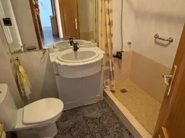 Piso en venta en Avenida de la Constitución, 16, Guadalupe Baño de Piso en venta en Murcia con Aire acondicionado, Amueblado y Balcón