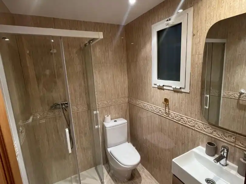 Apartments for rent in Avinguda de la Constitució, 13, Platja de la Pobla de Farnals Bathroom of Apartments for rent in La Pobla de Farnals with Air Conditioner, Heating and Parquet flooring
