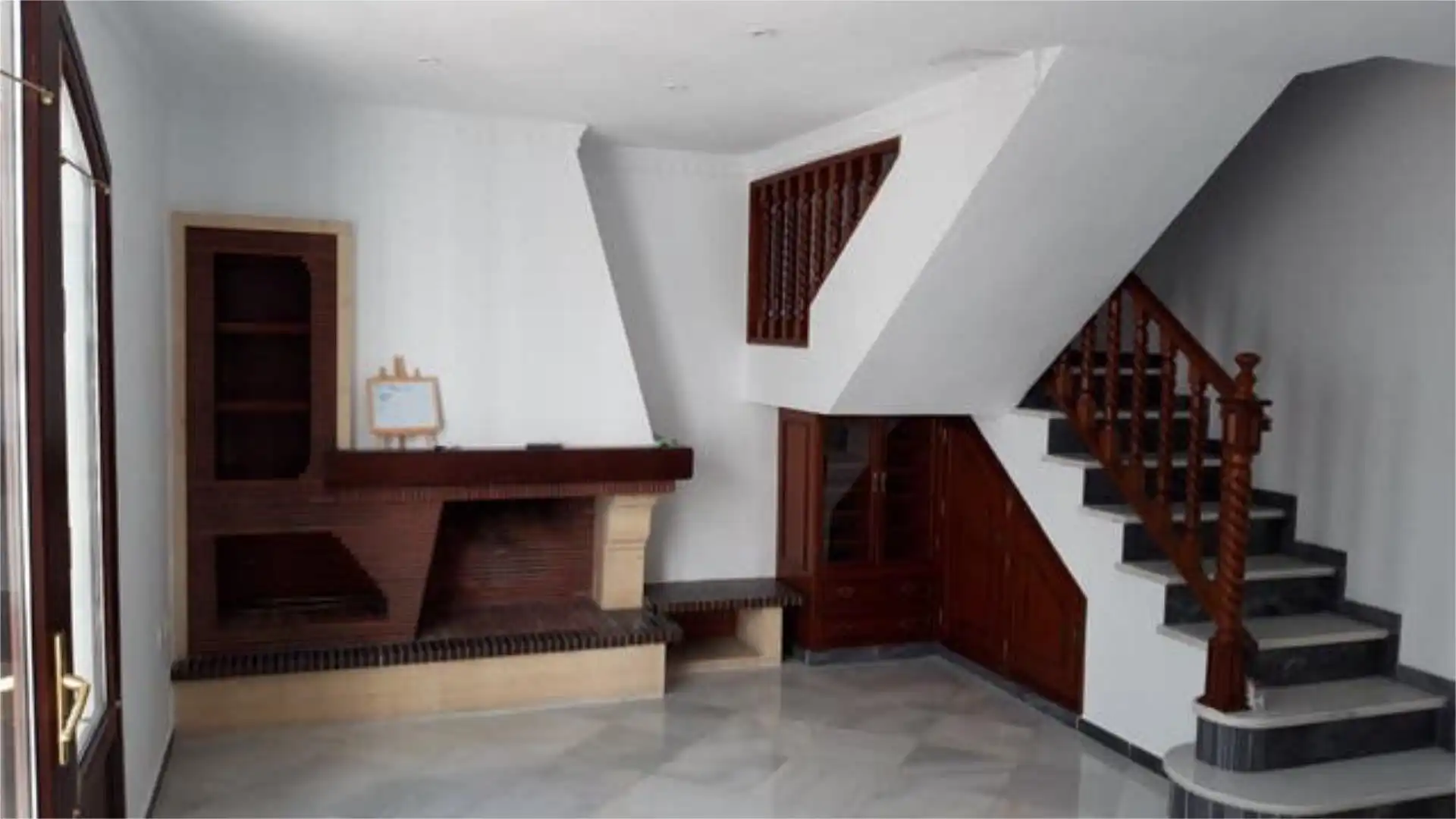 Houses for sale in Lebrija  with Terrace and Storage room