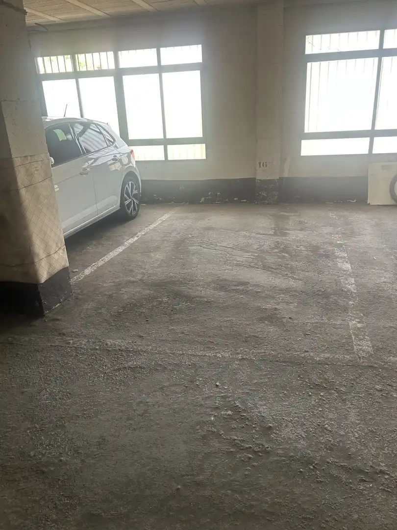 Garaje en venta en Carrer Juan Ramón Jiménez, 4, Centro