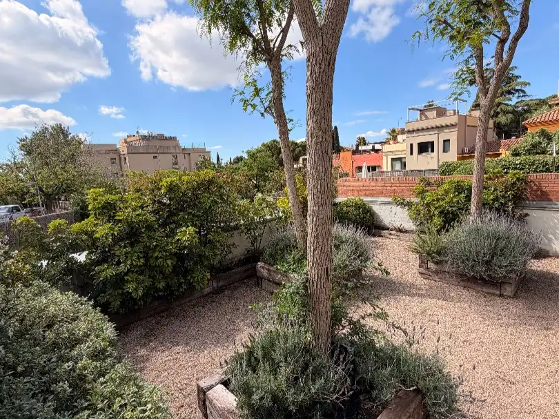 Einfamilien-Reihenhaus zum Verkauf in Sant Gervasi i la Bonanova Einfamilien-Reihenhaus zum Verkauf in Sant Gervasi i la Bonanova