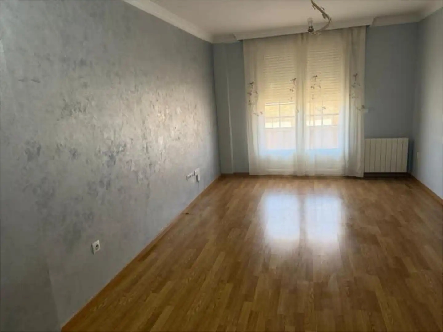 Piso de alquiler en Guadix Habitación de Piso de alquiler en Guadix con Calefacción y Terraza