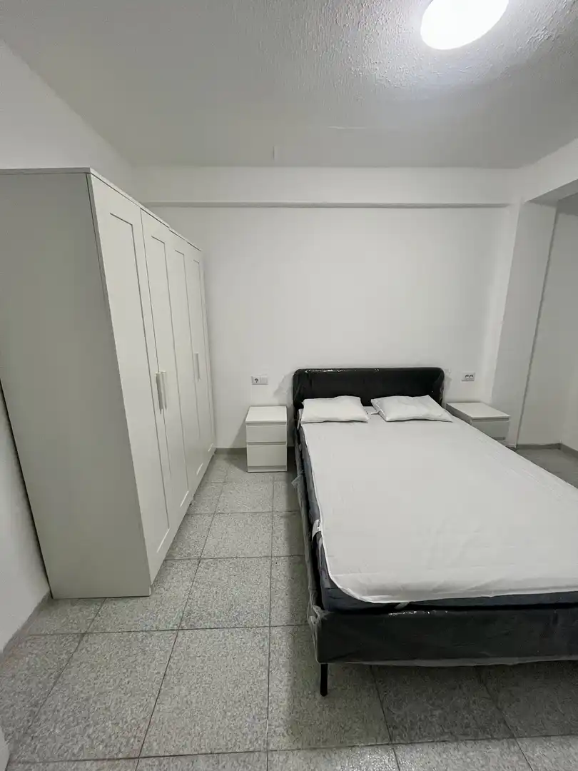 Flat for rent in Carrer Reis Catòlicos, 7, Tavernes Blanques Bedroom of Flat for rent in Tavernes Blanques with Air Conditioner, Furnished and Balcony