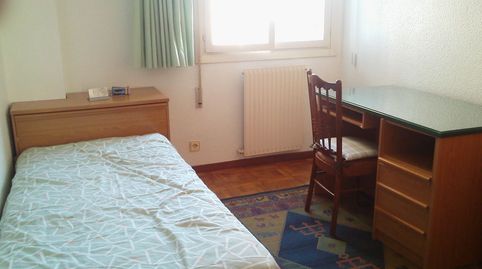 Foto 4 de Piso de alquiler en Calle José Simón Cabarga, 8, Los Castros, Santander