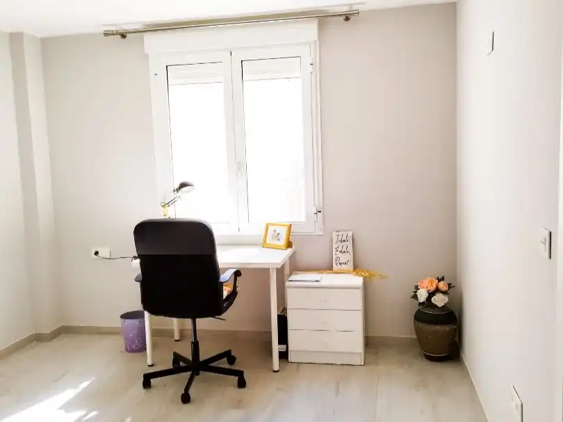 Flat for rent in Avinguda d'Alacant, 68, Ciutat Jardí - Torreta Verdí Flat for rent in Avinguda d'Alacant, 68, Ciutat Jardí - Torreta Verdí