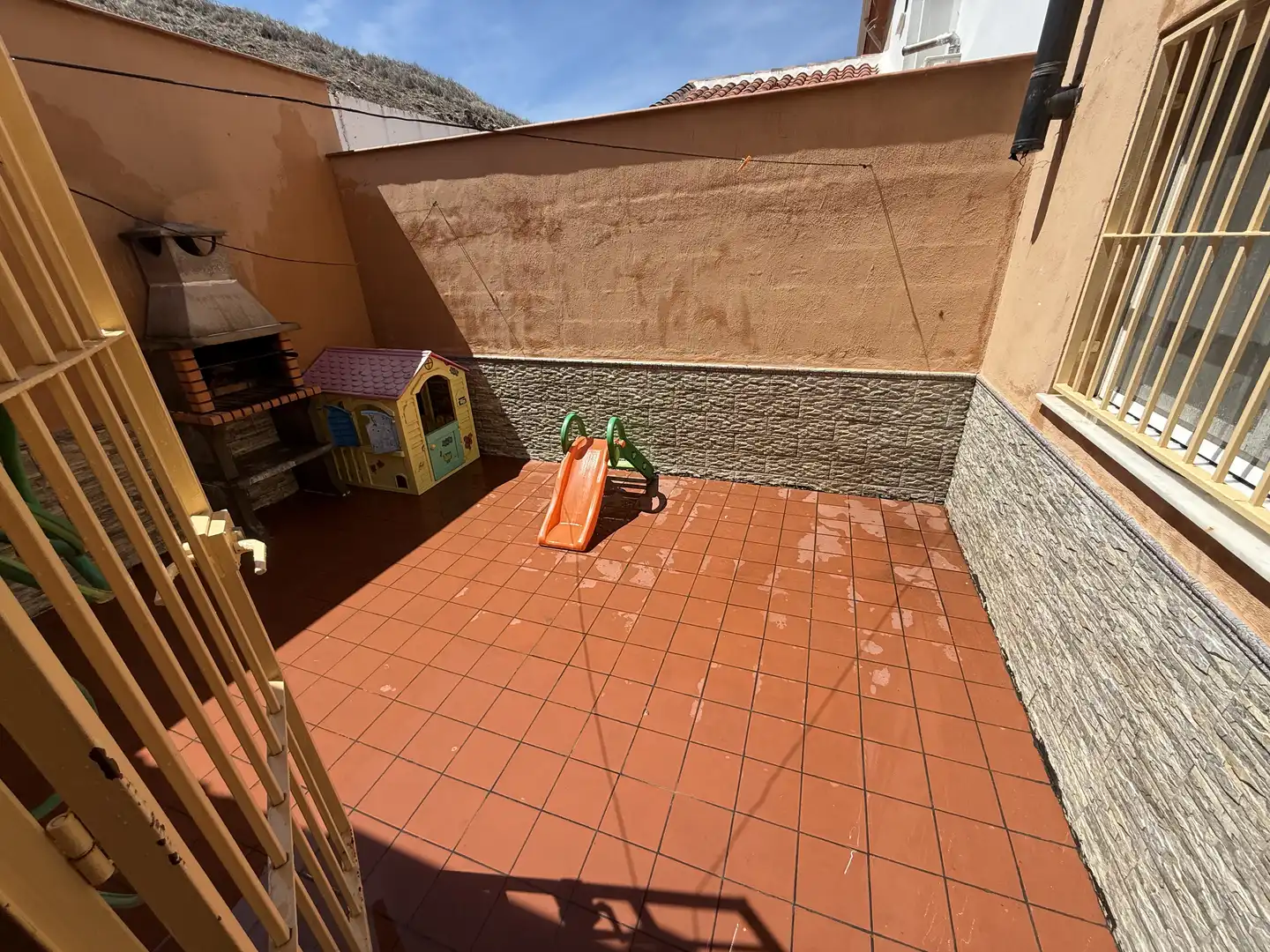 Terrassa de Casa adosada de lloguer en Escúzar amb Aire condicionat, Calefacció i Terrassa