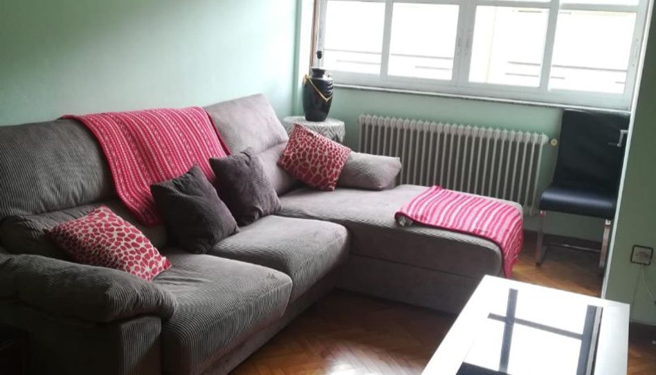 Flat for rent in Avenida Portugal, 131, A Carballeira, Ourense Capital - image 1 Photo 1 of Flat for rent in Avenida Portugal, 131, A Carballeira, Ourense Capital