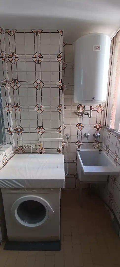 Habitación en Avenida Ramón y Cajal, 24, Industria Habitación en Avenida Ramón y Cajal, 24, Industria
