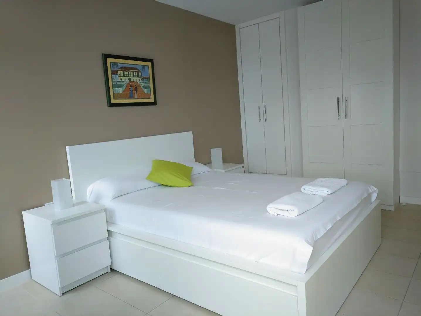 Piso en venta en Calle Taunus, 32, Las Caletillas - Punta Larga Habitación de Piso en venta en Candelaria con Aire acondicionado, Calefacción y Terraza