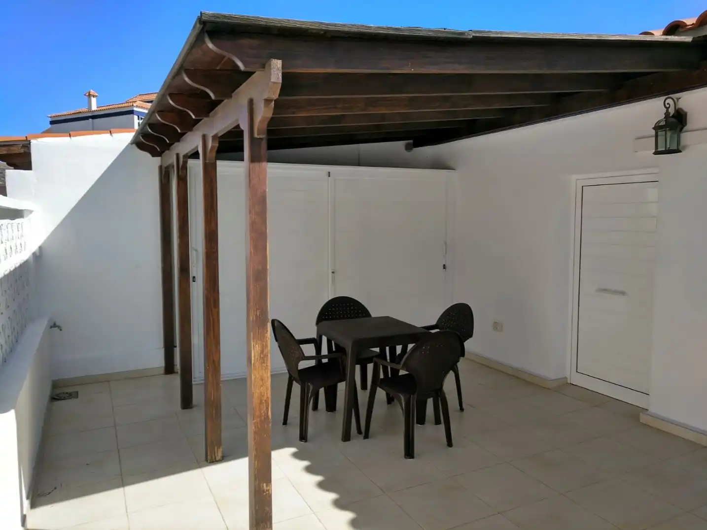 Piso en venta en Calle Taunus, 32, Las Caletillas - Punta Larga Terraza de Piso en venta en Candelaria con Aire acondicionado, Calefacción y Terraza