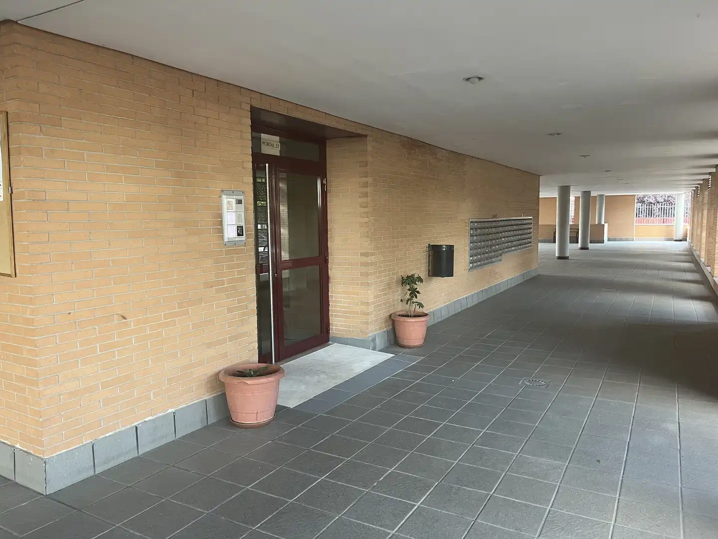 Pis en venda a Calle de los Platillos, 22, Cuatro vientos Pis en venda en Madrid amb Aire condicionat, Calefacció i Jardí privat