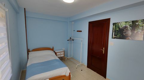 Room in Avenida de Martínez de Velasco, 20, Encarnación, Huesca Capital - image 2 Photo 2 of Room in Avenida de Martínez de Velasco, 20, Encarnación, Huesca Capital