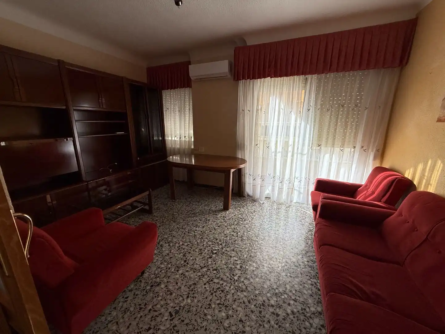 Wohnung zum Verkauf in Carrer Afrodisio Barbero, 5, Petrer Wohnzimmer von Wohnung zum Verkauf in Petrer mit Klimaanlage und Balkon
