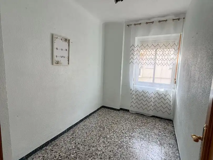 Wohnung zum Verkauf in Carrer Afrodisio Barbero, 5, Petrer Schlafzimmer von Wohnung zum Verkauf in Petrer mit Klimaanlage und Balkon