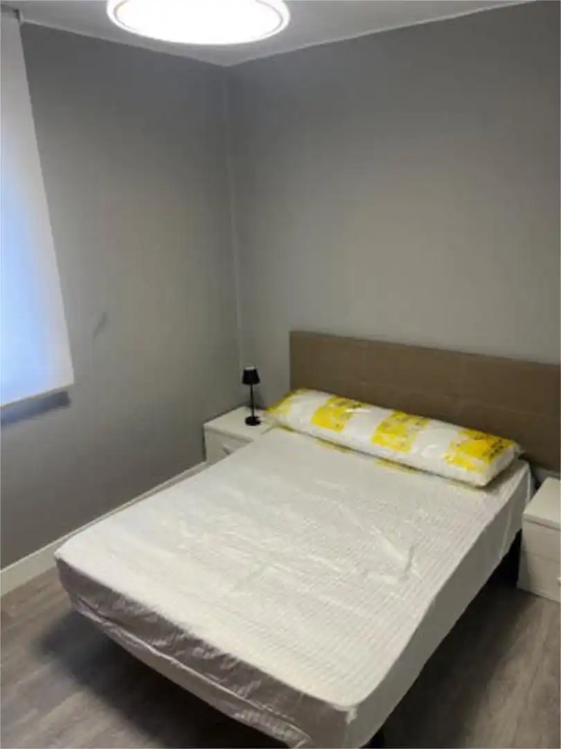 Habitación de Piso de alquiler en Cáceres Capital con Terraza