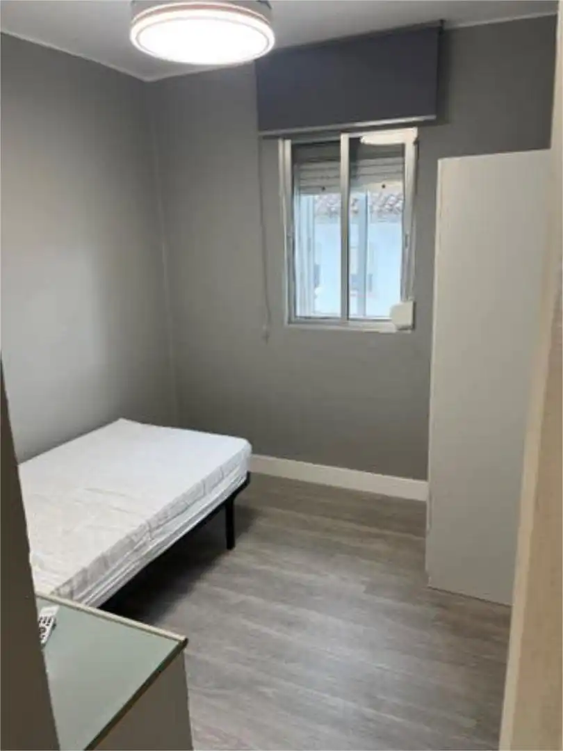 Habitación de Piso de alquiler en Cáceres Capital con Terraza