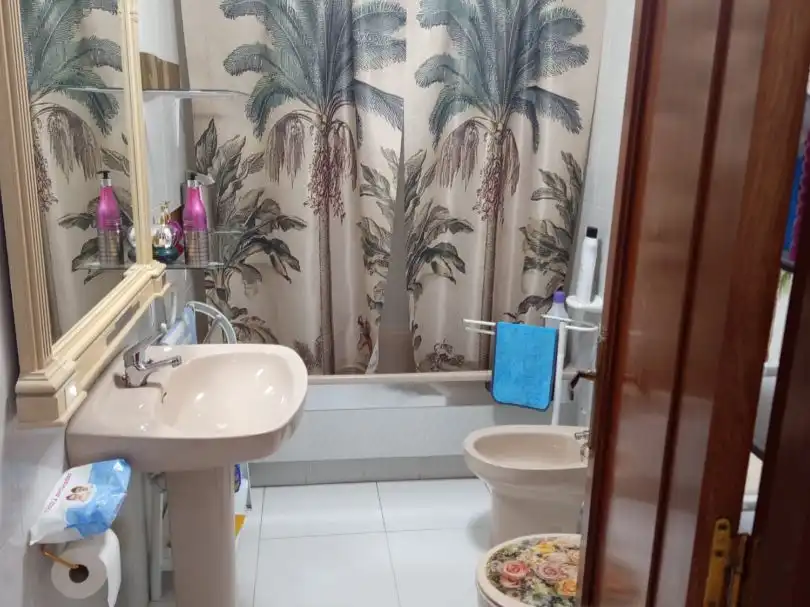 Flat for rent in Avenida Juan Carlos I, 96, Casco Antiguo