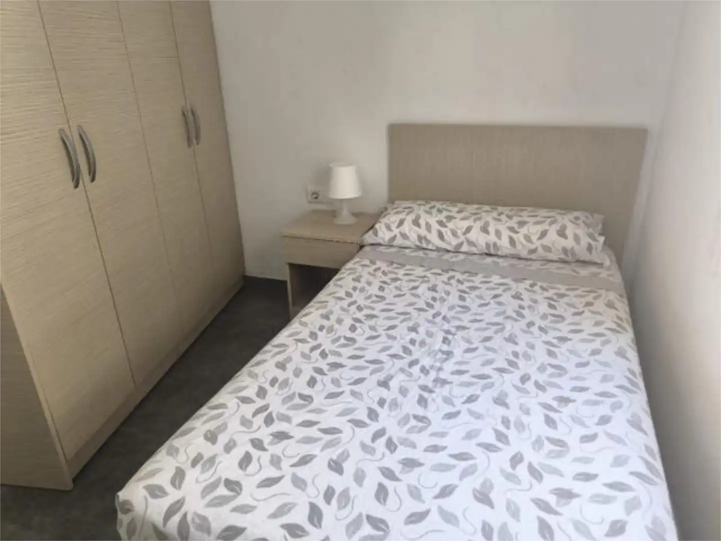 Habitación de Piso de alquiler en Elche / Elx