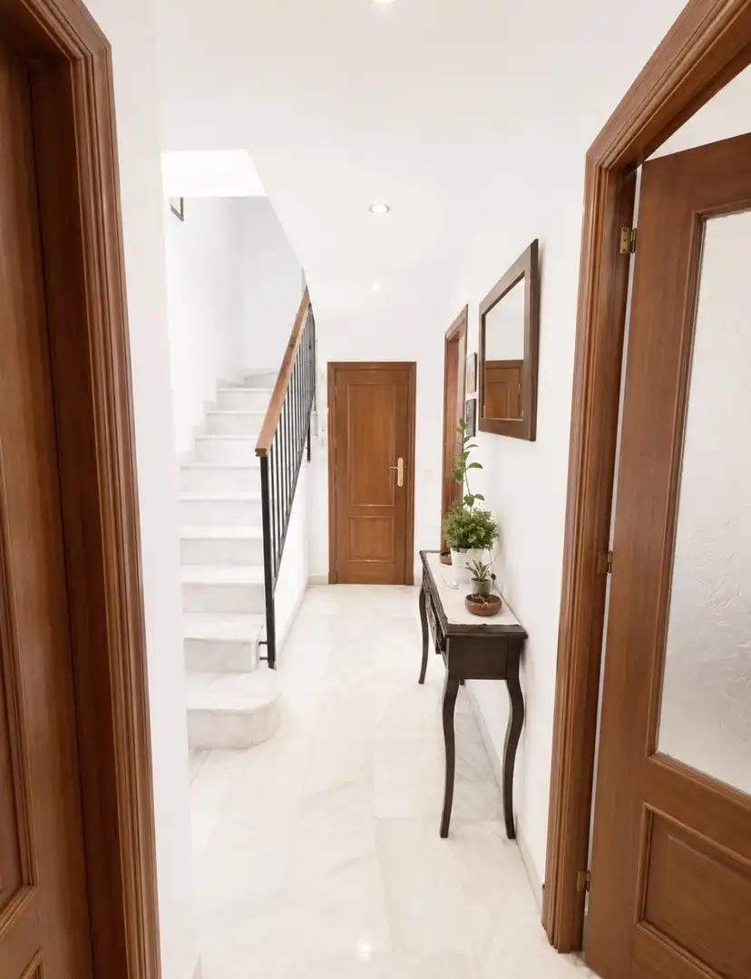 Einfamilien-Reihenhaus zum Verkauf in Calle Cetina, 2f, Camposoto - Gallineras Einfamilien-Reihenhaus zum Verkauf in San Fernando mit Klimaanlage, Terrasse und Balkon