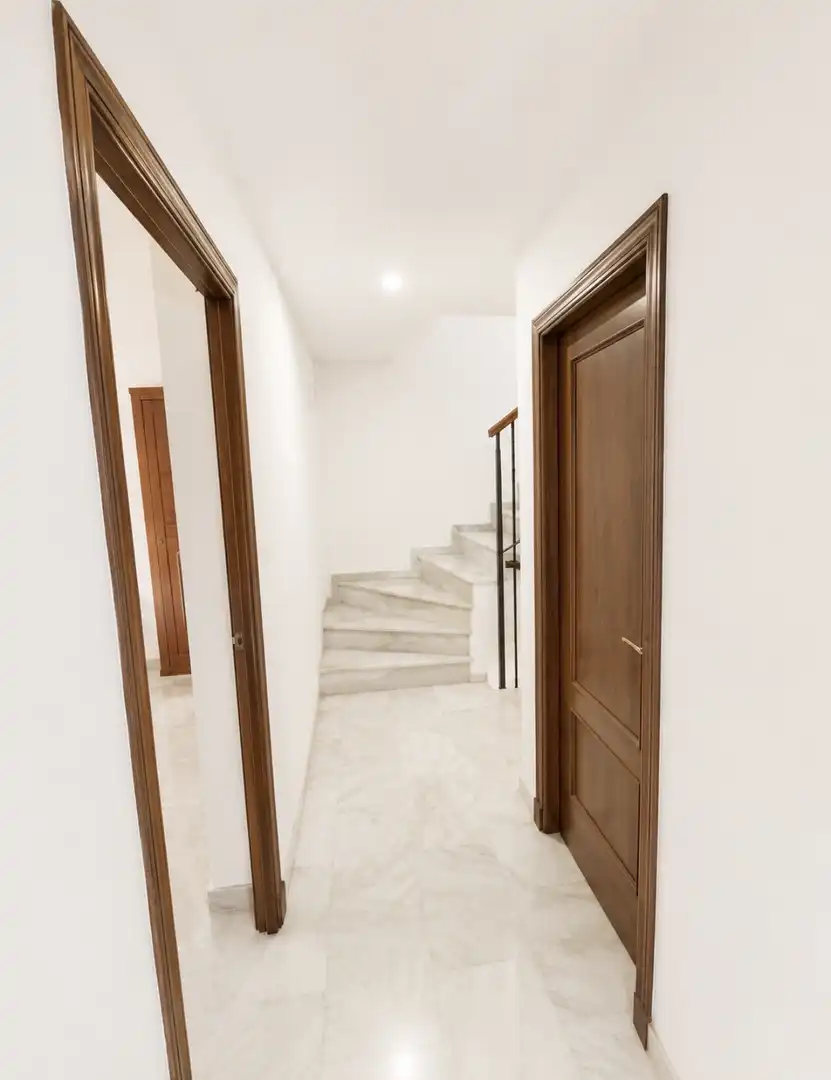 Einfamilien-Reihenhaus zum Verkauf in Calle Cetina, 2f, Camposoto - Gallineras Einfamilien-Reihenhaus zum Verkauf in San Fernando mit Klimaanlage, Terrasse und Balkon