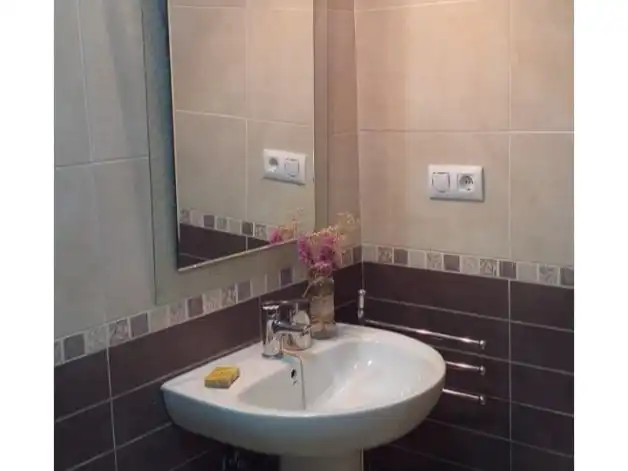 Bathroom of Apartments for rent in Don Benito  with Air Conditioner, Terrace and Balcony
