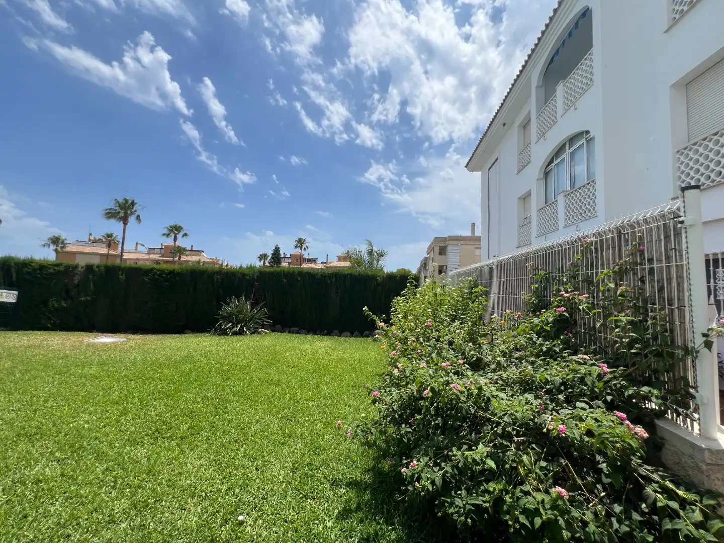 Pis en venda a Calle Santa Fe, 34, El Pinillo Jardí de Pis en venda en Torremolinos amb Terrassa, Piscina i Balcó