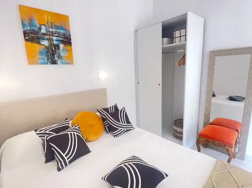 Bedroom of Flat for rent in Marbella  with Air Conditioner, Heating and Terrace
