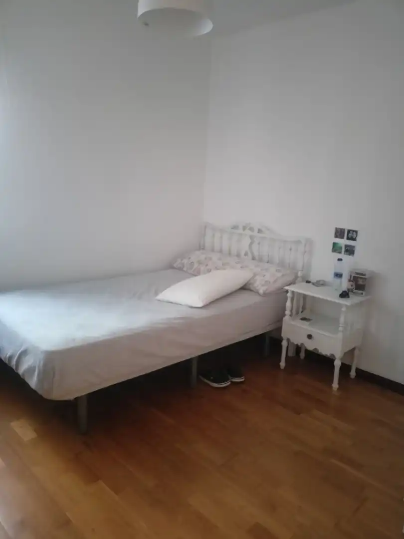 Room in Calle Peña Pinta, 21, La Asunción - La Inmaculada Room in Calle Peña Pinta, 21, La Asunción - La Inmaculada