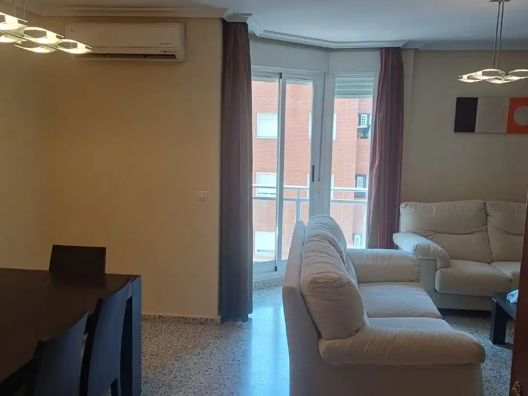 Piso de alquiler en Calle José Martínez Ruiz-Azorín, 35, Norte Piso de alquiler en Calle José Martínez Ruiz-Azorín, 35, Norte