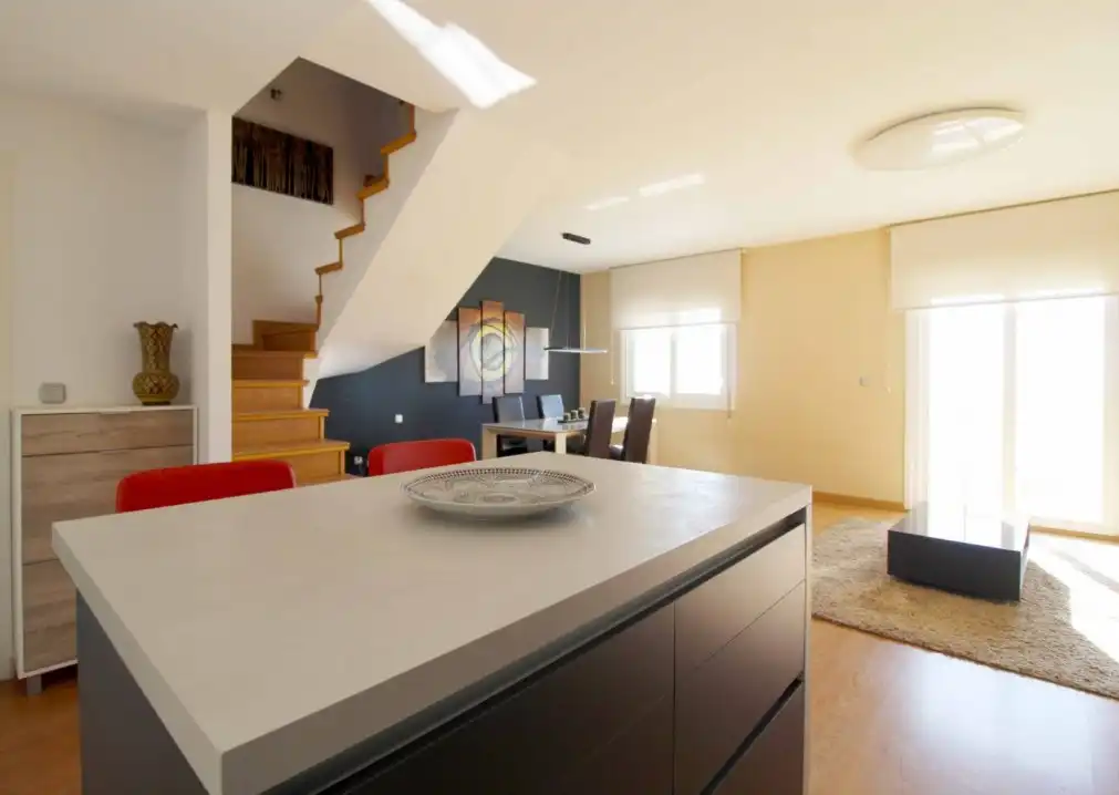 Casa o chalet de alquiler en Calle Lago de Enol, 21, El Puerto Cocina de Casa o chalet de alquiler en Roquetas de Mar con Aire acondicionado, Parquet y Terraza