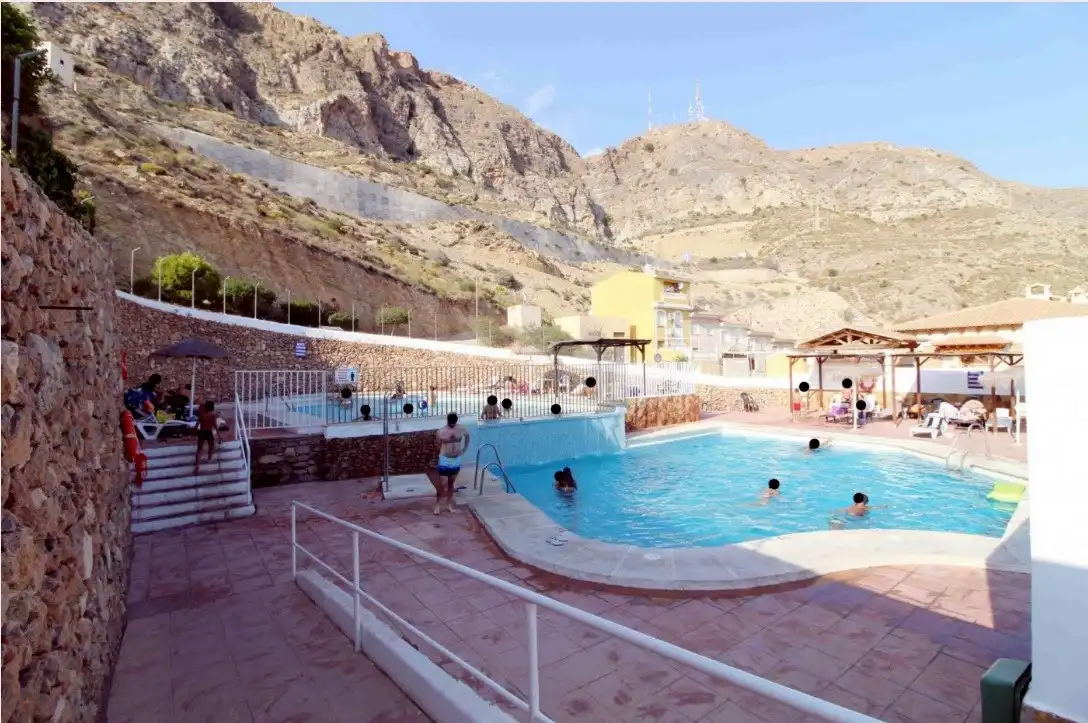 Casa o chalet de alquiler en Calle Lago de Enol, 21, El Puerto Piscina de Casa o chalet de alquiler en Roquetas de Mar con Aire acondicionado, Parquet y Terraza