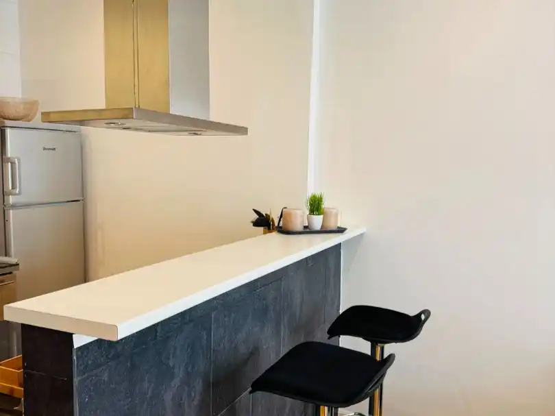 Kitchen of Flat for rent in  Madrid Capital  with Air Conditioner and Balcony