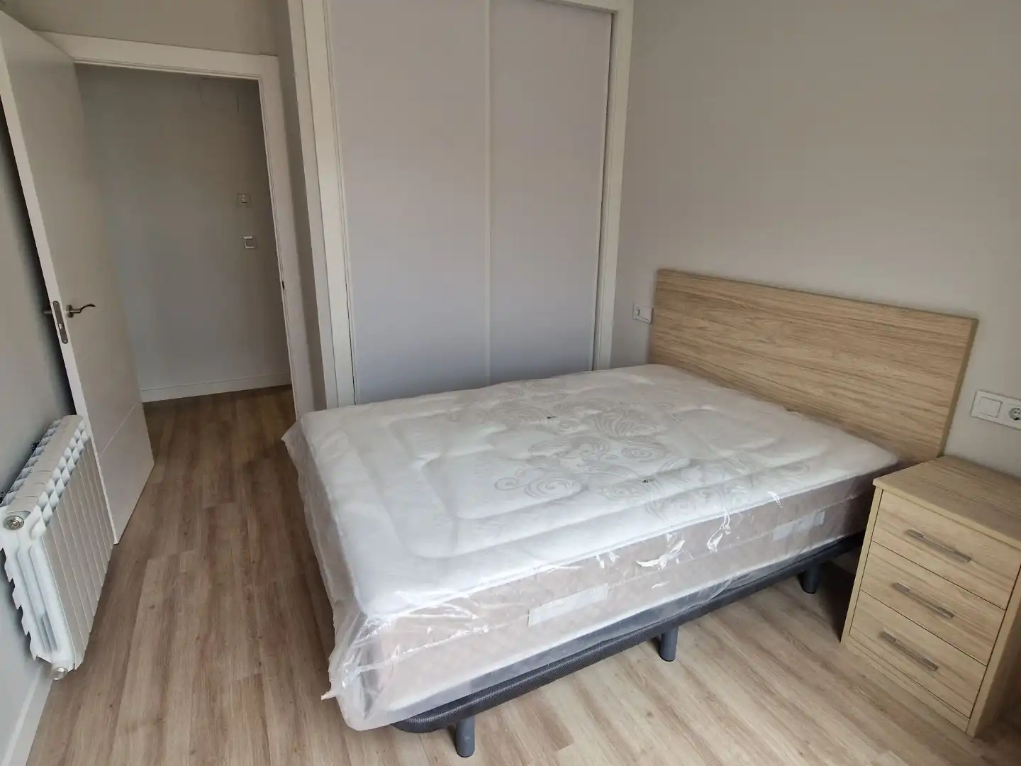 Piso de alquiler en Calle la Fuente, 7, Villadangos del Páramo Habitación de Piso de alquiler en Villadangos del Páramo con Calefacción, Parquet y Terraza