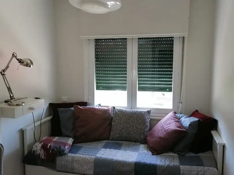 Piso de alquiler en Calle de Vital Aza, 14, Pueblo Nuevo Habitación de Piso de alquiler en Madrid con Aire acondicionado, Calefacción y Jardín privado