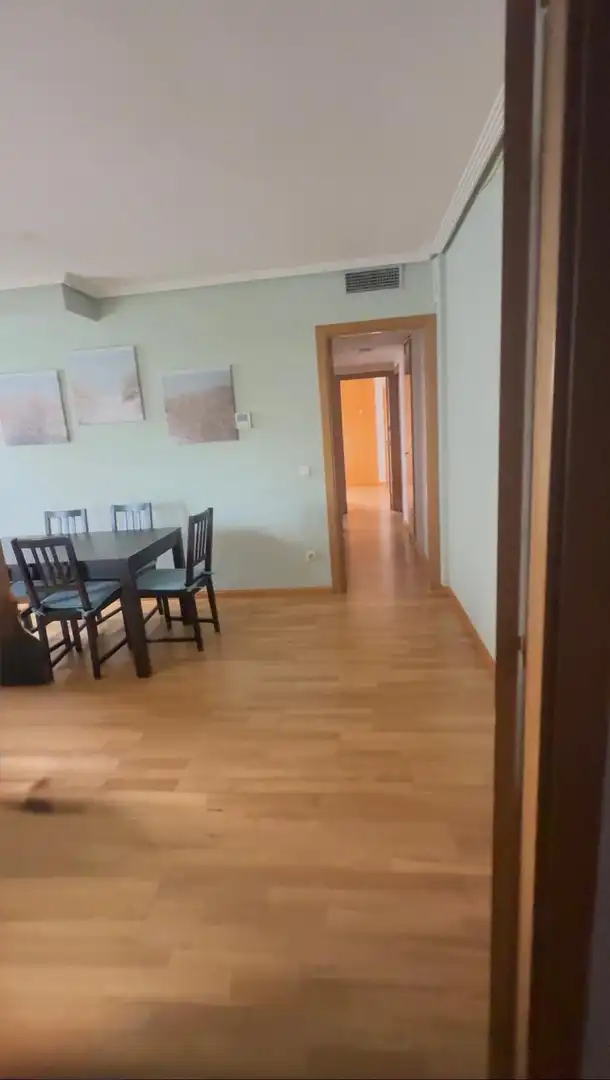 Menjador de Pis en venda en San Sebastián de los Reyes amb Aire condicionat, Calefacció i Parquet