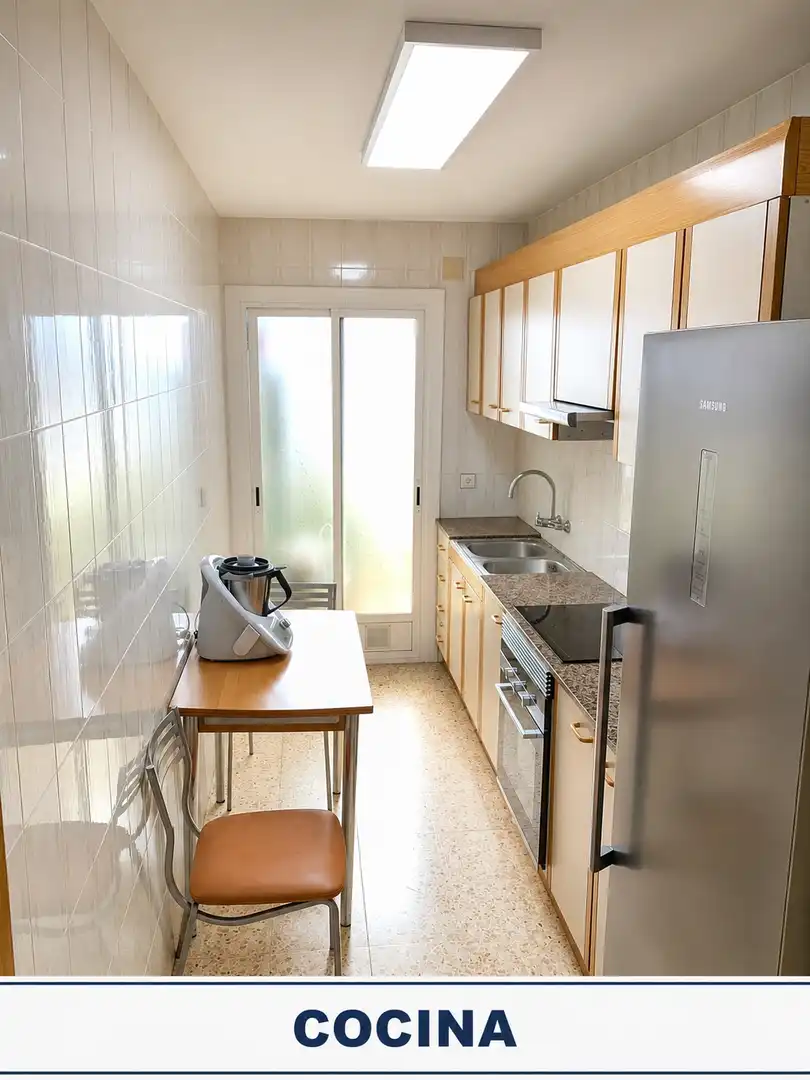 Wohnung zum Verkauf in Plaça de la Vila, 18, Centre Küche von Wohnung zum Verkauf in El Prat de Llobregat mit Klimaanlage, Terrasse und Balkon