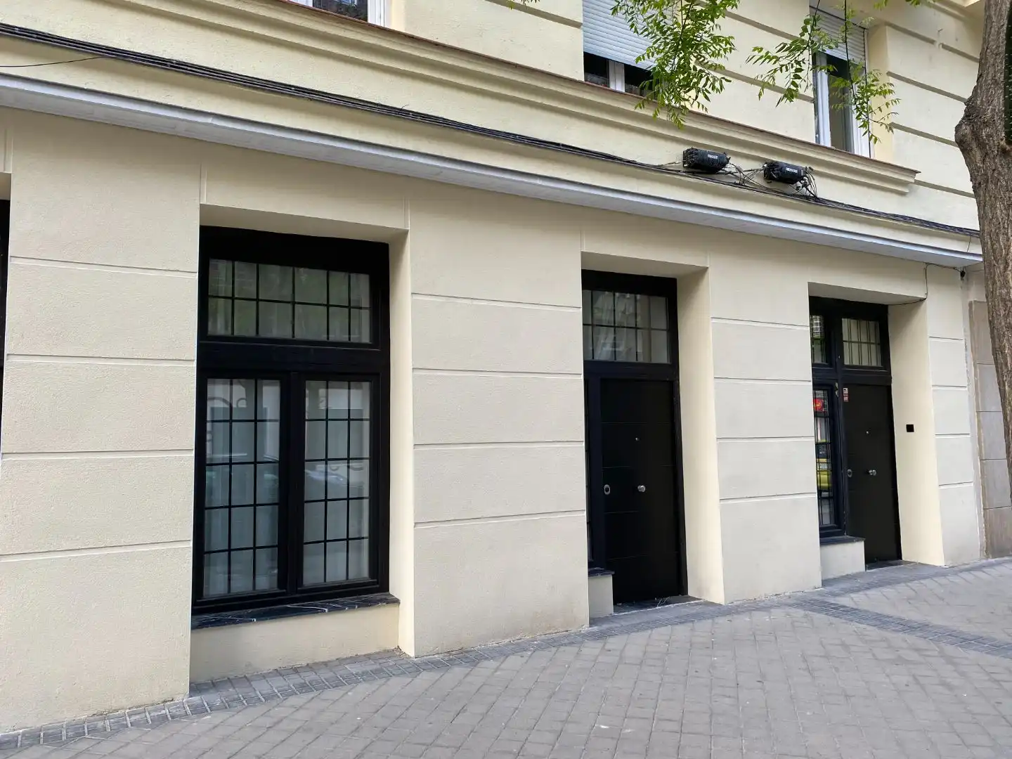 Flat for sale in Calle del Doce de Octubre, 21, Ibiza de Madrid Exterior view of Flat for sale in Madrid Capital with Air Conditioner