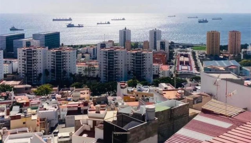 Piso de alquiler en San Juan - San José, Las Palmas de Gran Canaria - imagen 1 Foto 1 de Piso de alquiler en San Juan - San José, Las Palmas de Gran Canaria