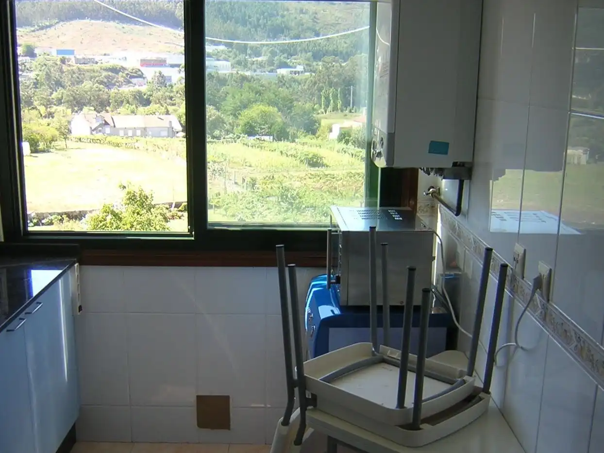 Piso de alquiler en Rúa Juan Bautista Andrade, 91, O Burgo - Campus Universitario Piso de alquiler en Pontevedra Capital con Calefacción, Parquet y Amueblado