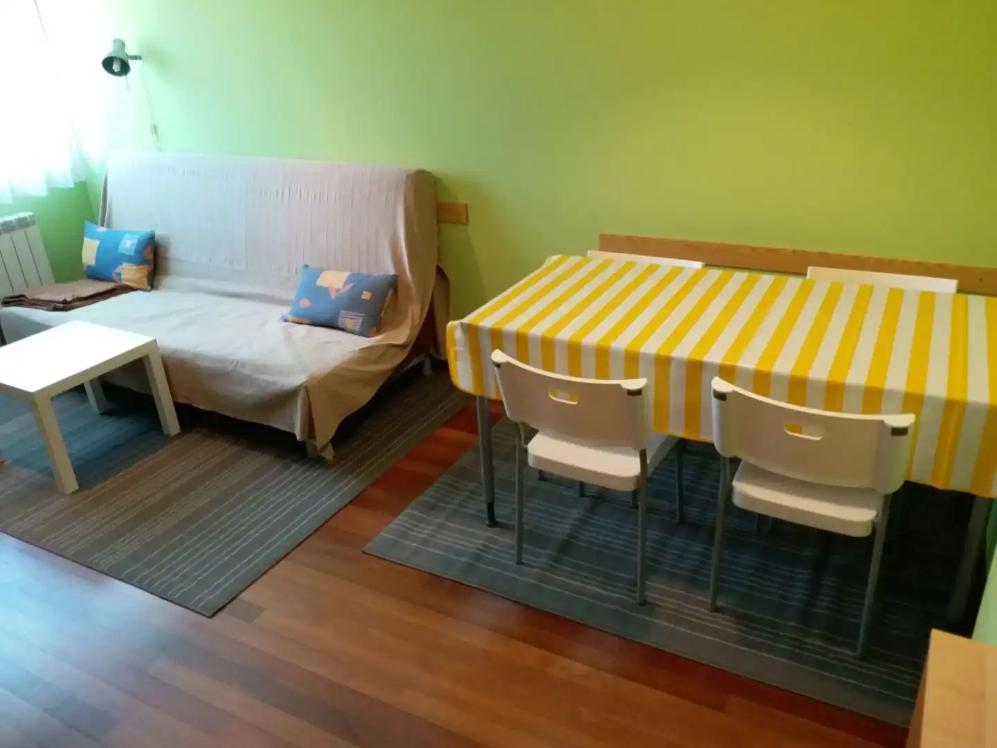 Piso de alquiler en Rúa Juan Bautista Andrade, 91, O Burgo - Campus Universitario Piso de alquiler en Pontevedra Capital con Calefacción, Parquet y Amueblado