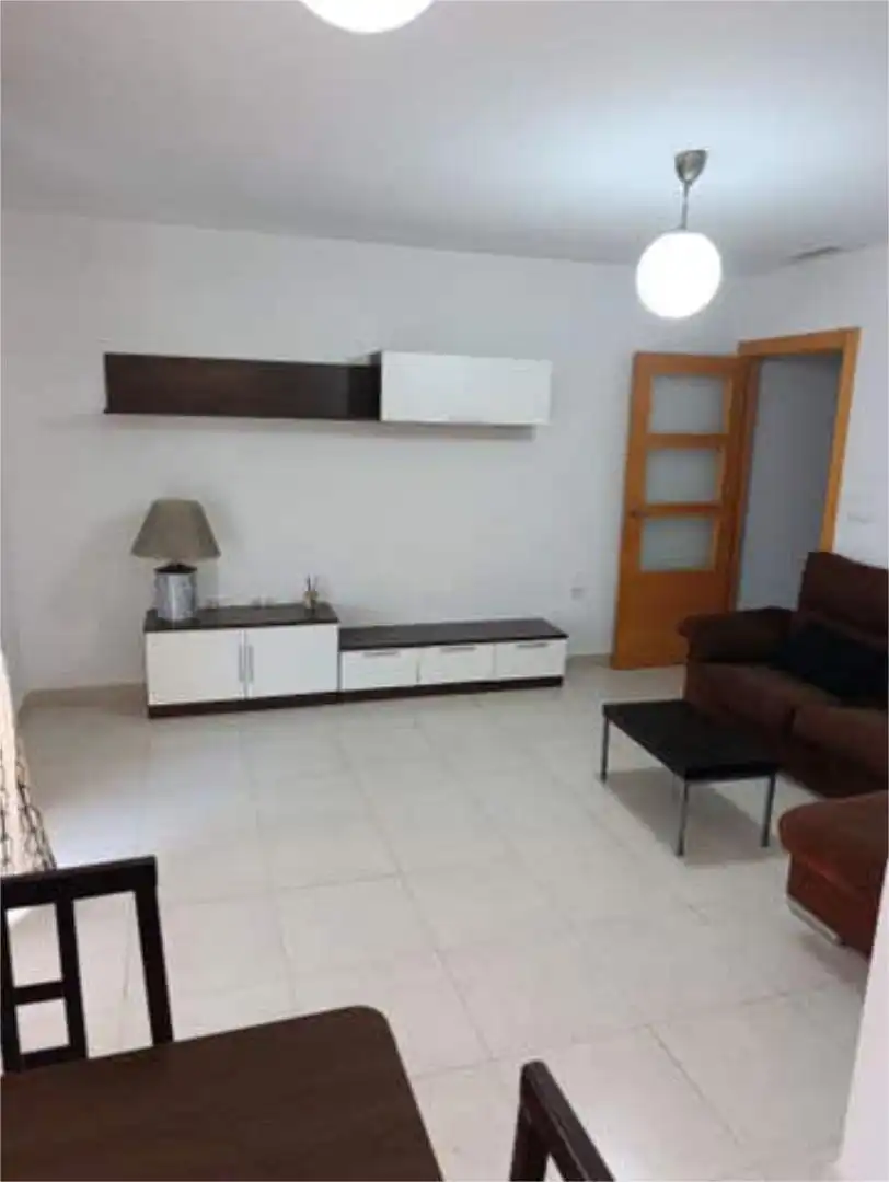 Sala de estar de Piso de alquiler en Alcantarilla con Calefacción, Terraza y Amueblado
