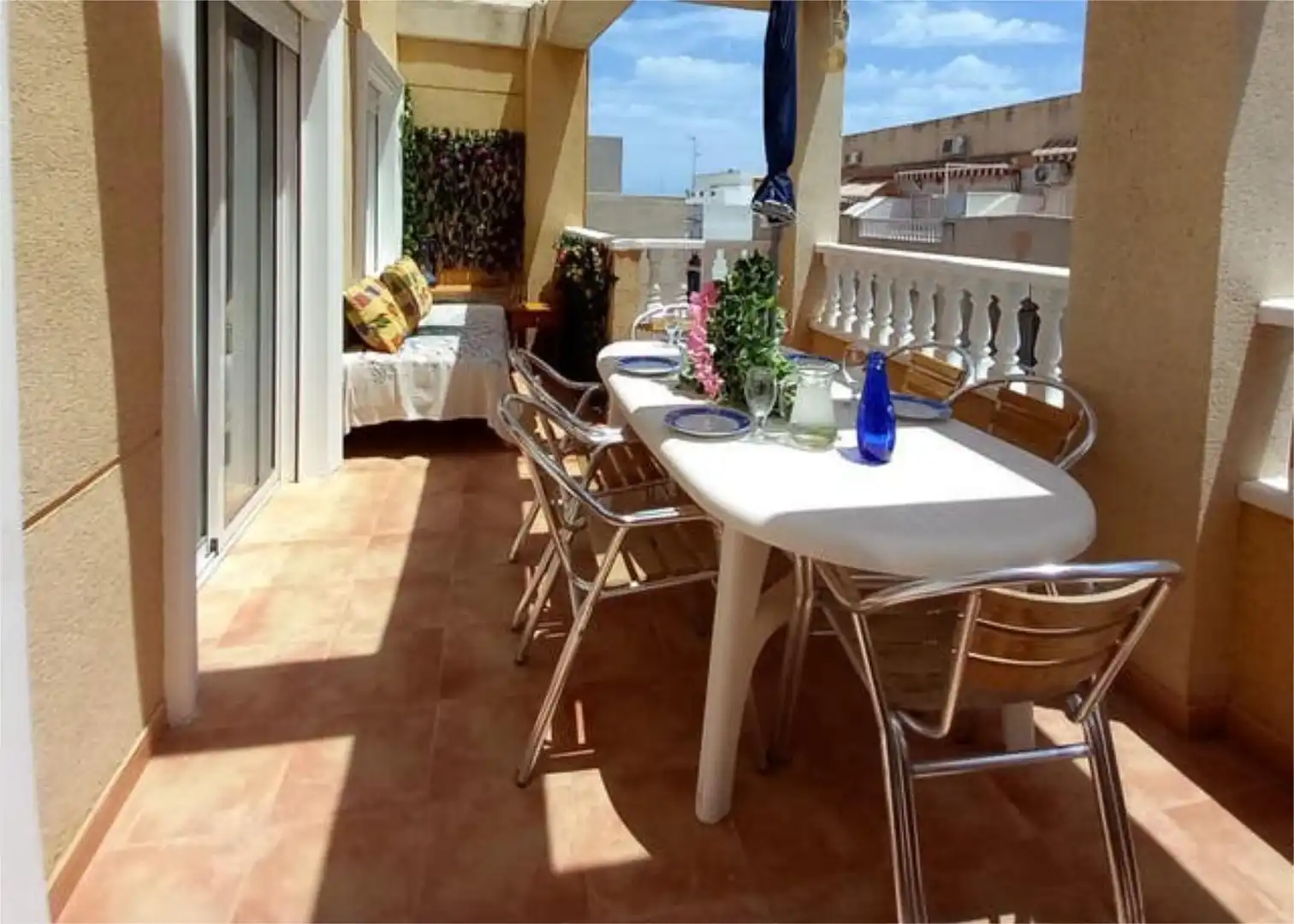 Àtic de lloguer a Zona Playa del Cura Terrassa de Àtic de lloguer en Torrevieja amb Terrassa