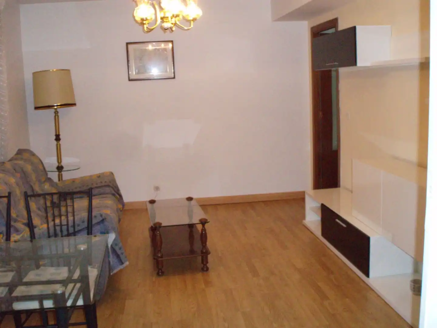 Wohnung zur Miete in Calle la Luz, 10, Trobajo del Camino Wohnzimmer von Wohnung zur Miete in San Andrés del Rabanedo mit Heizung, Parkett und Möbliert
