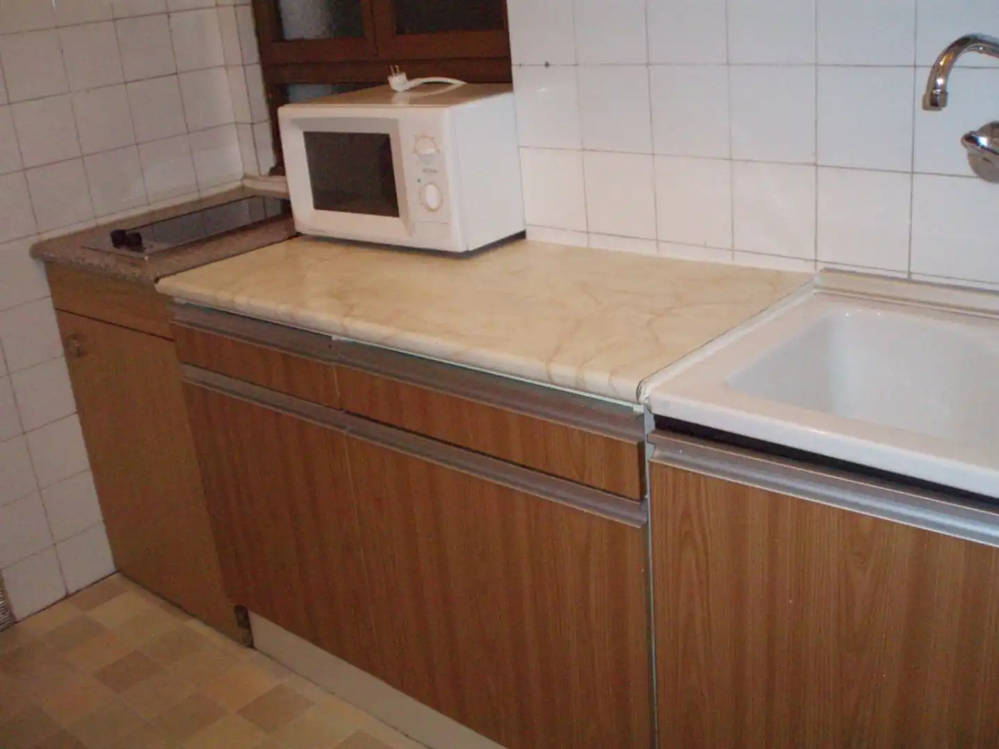Wohnung zur Miete in Calle la Luz, 10, Trobajo del Camino Küche von Wohnung zur Miete in San Andrés del Rabanedo mit Heizung, Parkett und Möbliert
