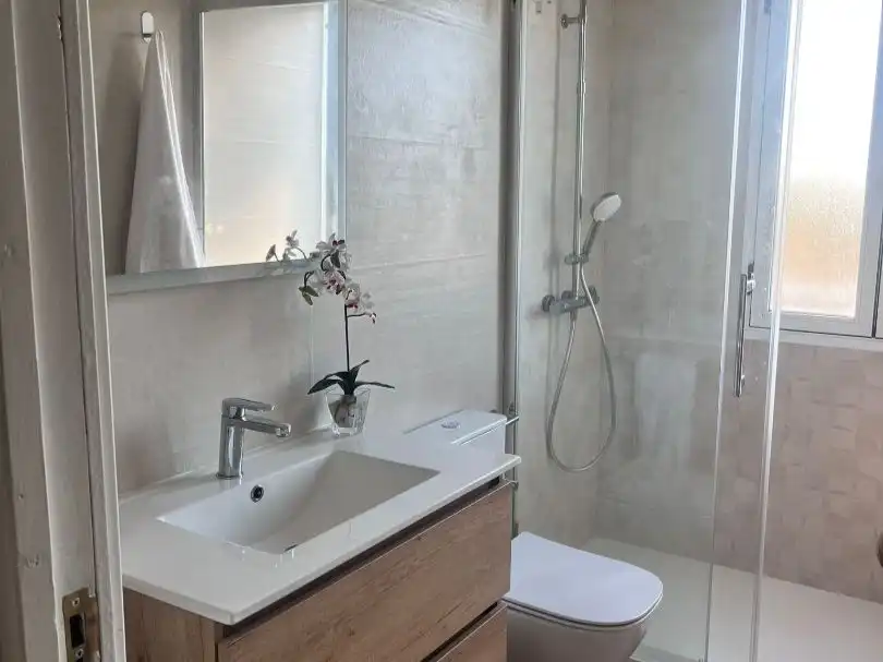 Piso de alquiler en Rúa do Liño, 8, San Francisco Baño de Piso de alquiler en Ourense Capital con Calefacción, Jardín privado y Amueblado