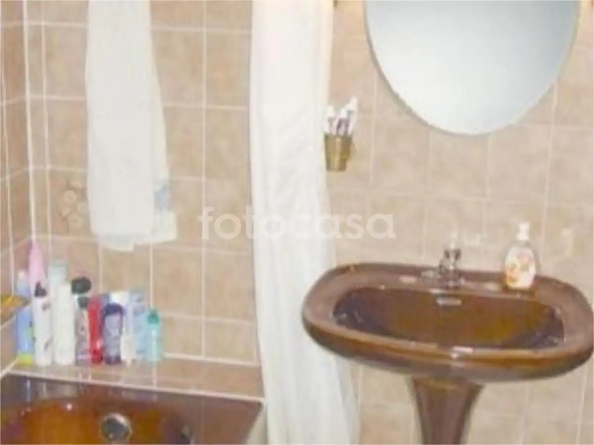 Room in Calle Doce de Octubre, 26, Pilaríca