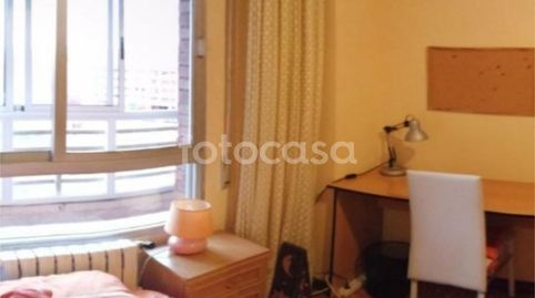 Room in Calle Doce de Octubre, 26, Pilaríca, Valladolid Capital - image 4 Photo 4 of Room in Calle Doce de Octubre, 26, Pilaríca, Valladolid Capital